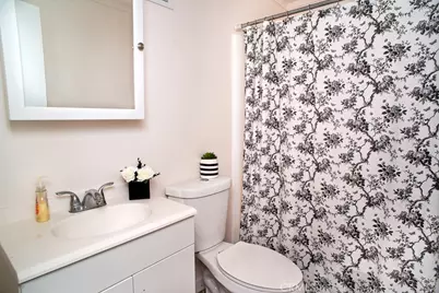 1134 W 39th, Los Angeles, CA 90037 - Photo 36