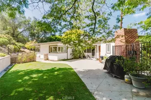 21466 Encina Rd, Topanga, CA 90290 - Photo 32