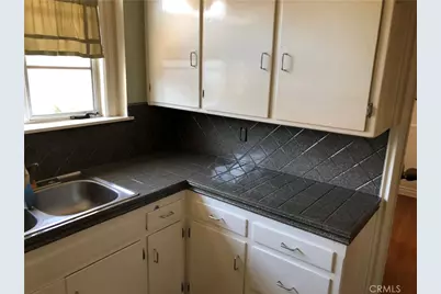 5005 Cahuenga, North Hollywood, CA 91601 - Photo 28