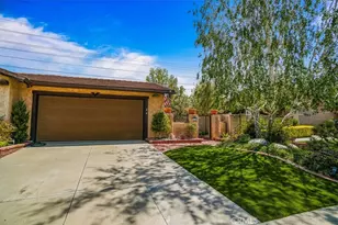 25628 Alicante, Valencia, CA 91355 - Photo 1