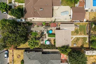 7509 Jamieson, Reseda, CA 91335 - Photo 12