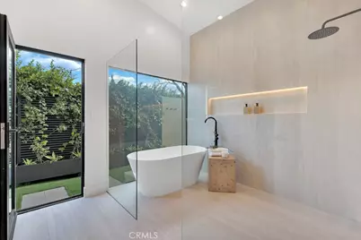 5330 Dubois Avenue, Woodland Hills, CA 91367 - Photo 26