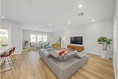 27009 California Court, Valencia, CA 91381 - Photo 6