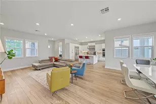 27009 California Ct, Valencia, CA 91381 - Photo 2