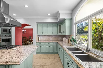 10909 Willowbrae Avenue, Chatsworth, CA 91311 - Photo 8