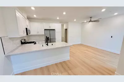 22739 Harmony, Saugus, CA 91350 - Photo 8