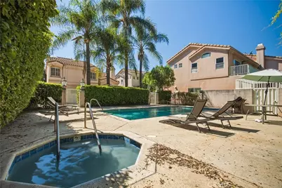 10002 Unit C Reseda Boulevard, Northridge, CA 91324 - Photo 44