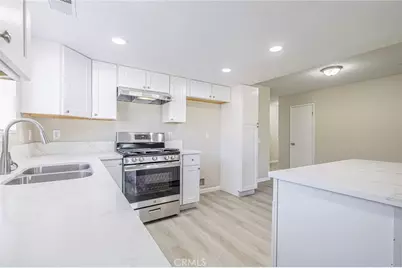 1101 Chagal, Lancaster, CA 93535 - Photo 14