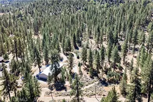 11753 Tanglefoot Ln, Frazier Park, CA 93225 - Photo 2