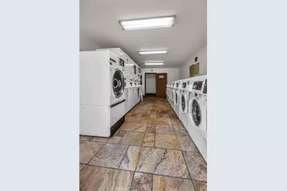 525 S Ardmore #161, Los Angeles, CA 90020 - Photo 10
