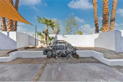 1033 E Via Escuela, Palm Springs, CA 92262 - Photo 24