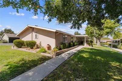 19229 Avenue Of The Oaks #A, Newhall, CA 91321 - Photo 2