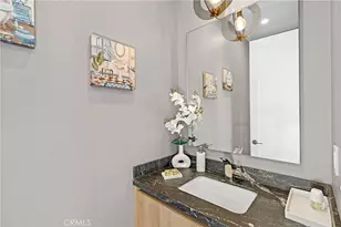 17812 Bromley Ct, Encino, CA 91316 - Photo 24