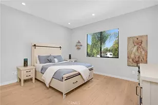 17812 Bromley Ct, Encino, CA 91316 - Photo 20
