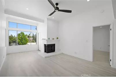 7800 Topanga Canyon Boulevard #313, Canoga Park, CA 91304 - Photo 2