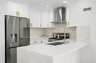 7800 Topanga Canyon Blvd, Canoga Park, CA 91304 - Photo 4