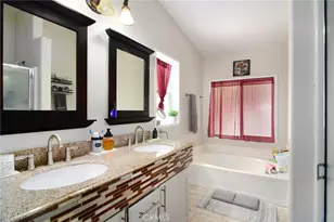 11401 Topanga Canyon, Chatsworth, CA 91311 - Photo 8
