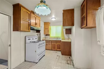 6903 Winnetka, Winnetka, CA 91306 - Photo 16