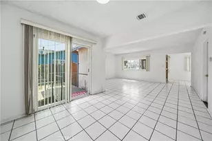 4125 Lennox, Inglewood, CA 90304 - Photo 10