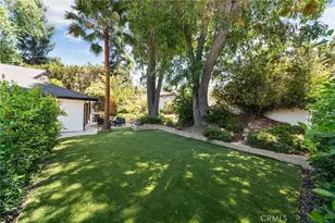 22850 Margarita, Woodland Hills, CA 91364 - Photo 32