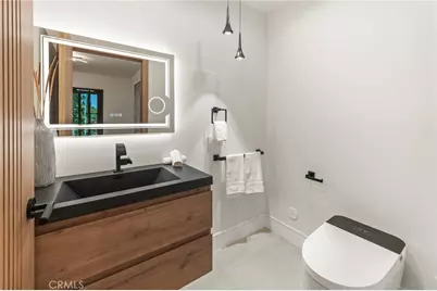 22850 Margarita, Woodland Hills, CA 91364 - Photo 14