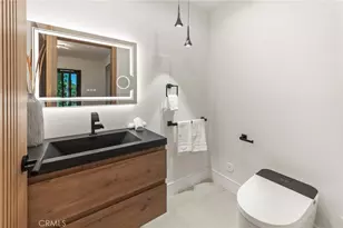22850 Margarita, Woodland Hills, CA 91364 - Photo 14