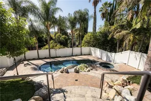 4825 Galendo St, Woodland Hills, CA 91364 - Photo 38