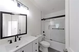 6153 Clybourn Ave, North Hollywood, CA 91606 - Photo 36