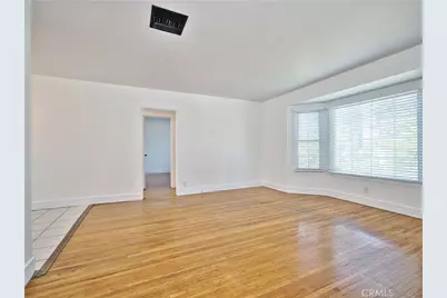 6153 Clybourn Avenue, North Hollywood, CA 91606 - Photo 8