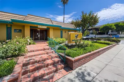 635 W Foothill, Monrovia, CA 91016 - Photo 2