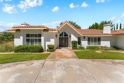 41901 Calle Clarita, Lancaster, CA 93536 - Photo 4
