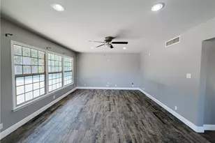 916 Oak Ave, Wasco, CA 93280 - Photo 8