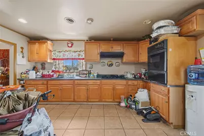 12135 Cornish Avenue, Lynwood, CA 90262 - Photo 6