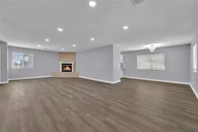 8373 Ironwood, California City, CA 93505 - Photo 6