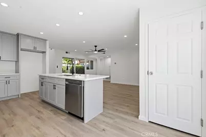 10445 Larwin Unit 3 #3, Chatsworth, CA 91311 - Photo 14