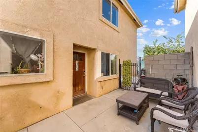 8825 Willis Ave Unit 5, Panorama City, CA 91402 - Photo 2