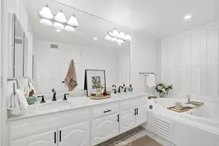 4792 Park Encino Ln, Encino, CA 91436 - Photo 14