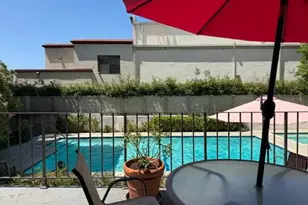5237 Newcastle Ave, Encino, CA 91316 - Photo 4