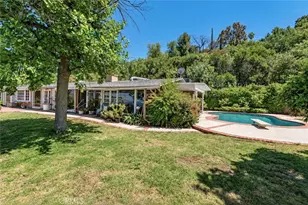 18070 Boris Dr, Encino, CA 91316 - Photo 30