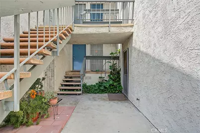 8601 International Avenue #135, Canoga Park, CA 91304 - Photo 30
