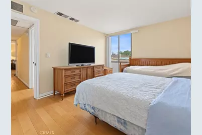 8601 International Avenue #135, Canoga Park, CA 91304 - Photo 14