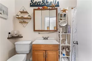 13007 Glenoaks Blvd, Sylmar, CA 91342 - Photo 46