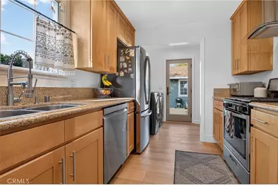 11031 Genesta Avenue, Granada Hills, CA 91344 - Photo 14