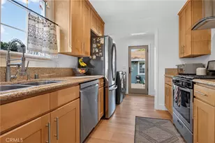 11031 Genesta Ave, Granada Hills, CA 91344 - Photo 14