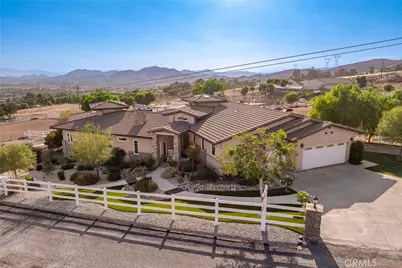 35635 Wyse Road, Agua Dulce, CA 91390 - Photo 2