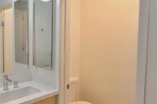 10700 W Octave, North Hollywood, CA 91601 - Photo 16