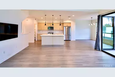 10700 W Octave, North Hollywood, CA 91601 - Photo 22