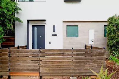 10700 W Octave, North Hollywood, CA 91601 - Photo 32