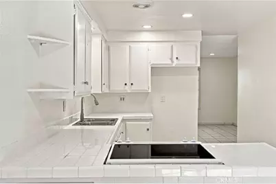 521 S Lyon #83, Santa Ana, CA 92701 - Photo 14