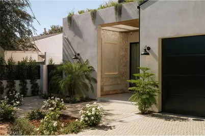 14755 Hesby Street, Sherman Oaks, CA 91403 - Photo 2